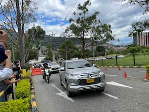 Caravana con disidentes de las Farc llegó a Bello, Antioquia.