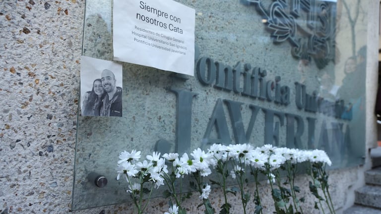 Plantón en la Universidad Javeriana por la Dra. Catalina Gutiérrez